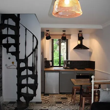 Le Petit Boudoir * Annet-sur-Marne